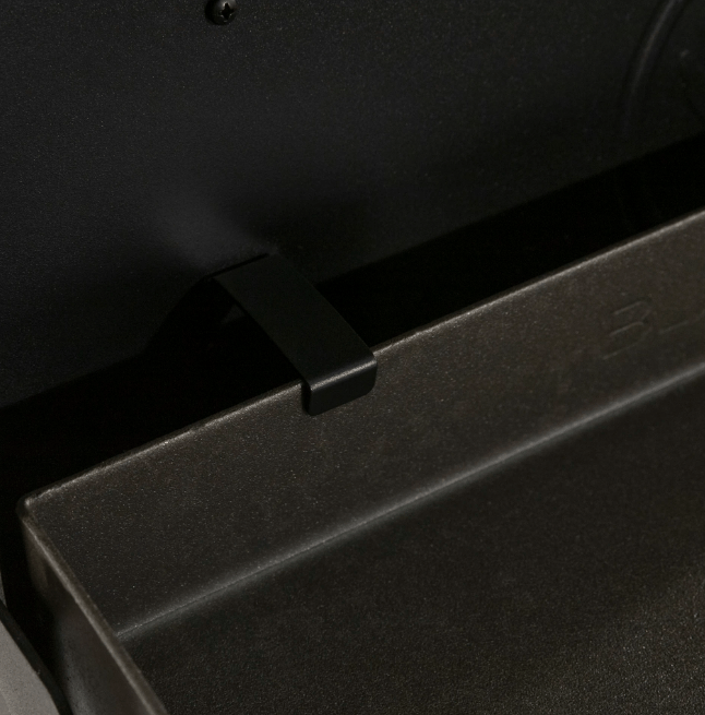 Blackstone 22" Hard Cover 5079