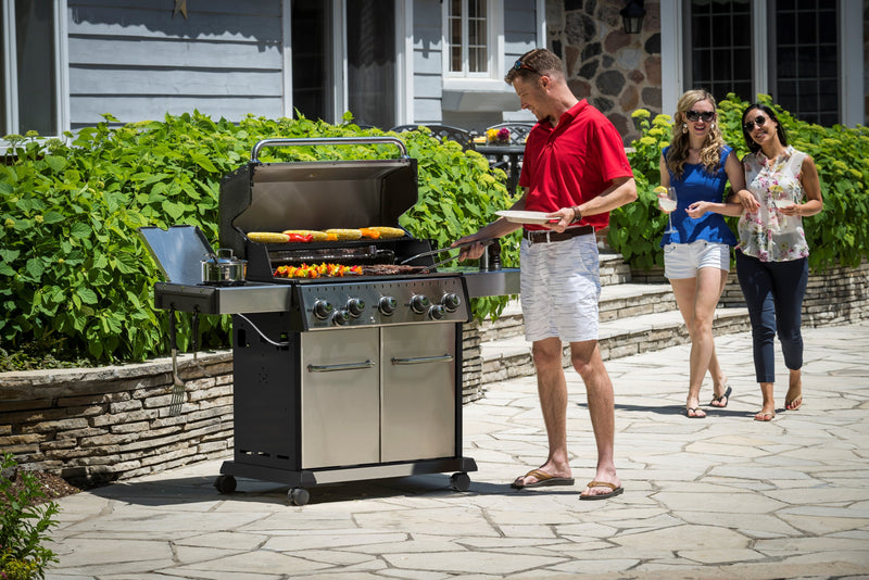 Broil King BARON S590 PRO IR BBQ with Infrared Side Burner, Rear Rotisserie Burner & Rotisserie Kit