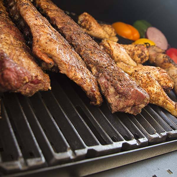 Broil King iQue Crown Pellet 400 Pellet Grill & Smoker 493051