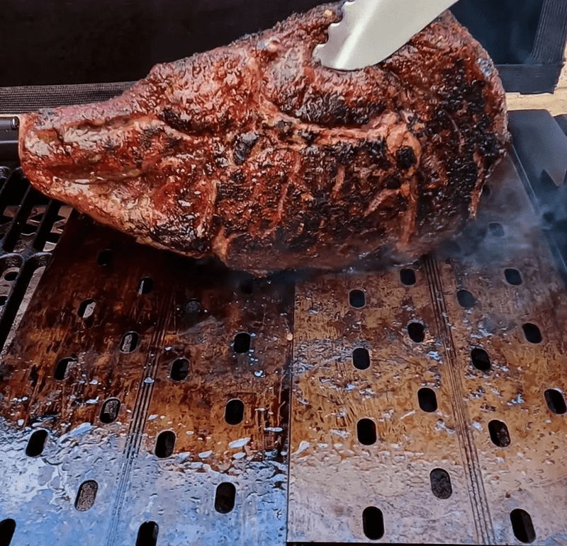 GrillGrate Sear Station for the Traeger Select Elite