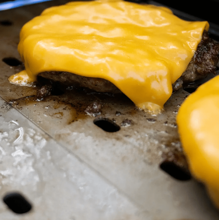 GrillGrate x Smokin Brothers SearMate for Premier 36