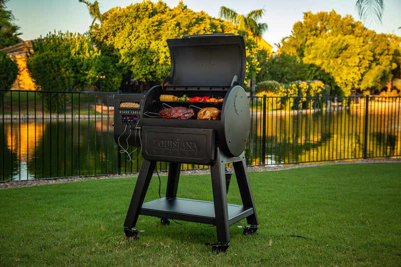 Louisiana Grills Black Label 800 Pellet Grill & Smoker with WIFI Control