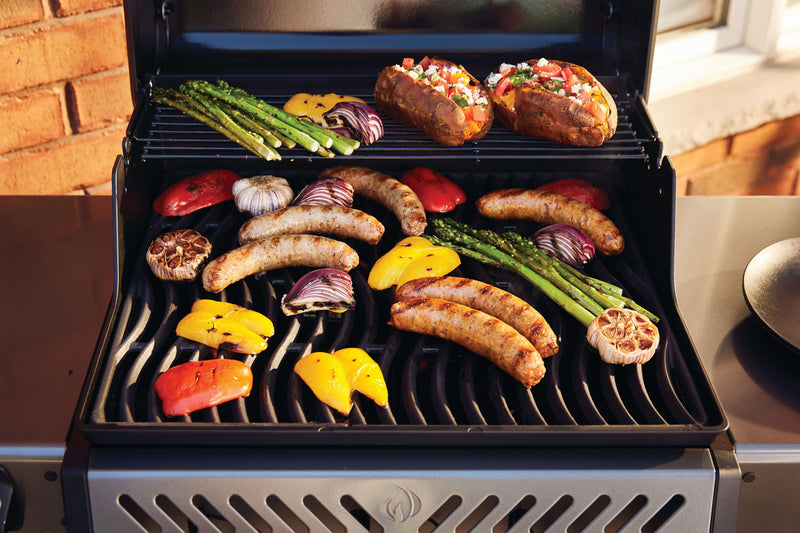 Napoleon Freestyle 365 3-Burner BBQ