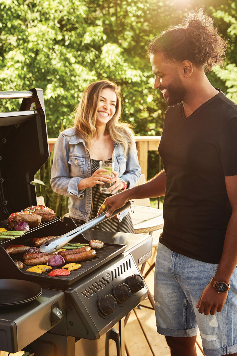 Napoleon Freestyle 365 3-Burner BBQ