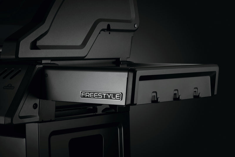 Napoleon Freestyle 425 4-Burner BBQ with Side Burner