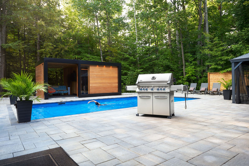 Napoleon Prestige 665 RSIB BBQ with Infrared Side & Rear Burners P665RSIB