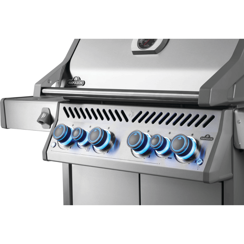 Napoleon Rogue PRO-S 525 RSIB Gas Grill with Infrared Side and Rear Burners