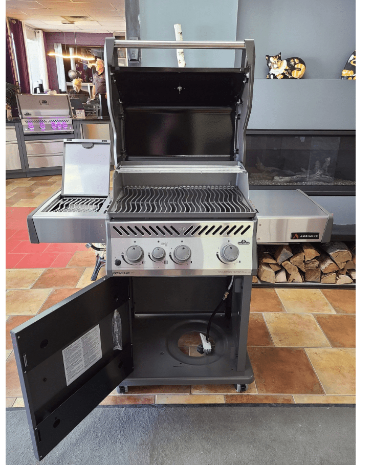 Napoleon Rogue XT 425 SIB Ambiance Special Edition BBQ with Infrared Side Burner RXT425SIB-1-AMB