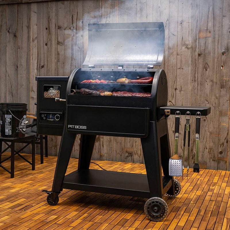 Pit Boss Navigator 850 Connected Wood Pellet Grill