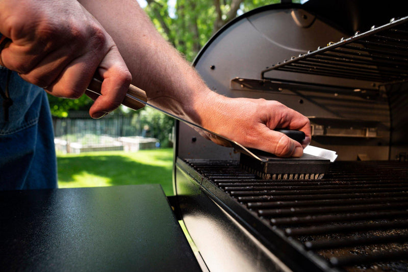 Traeger BAC537 Nylon Bristle BBQ Cleaning Brush