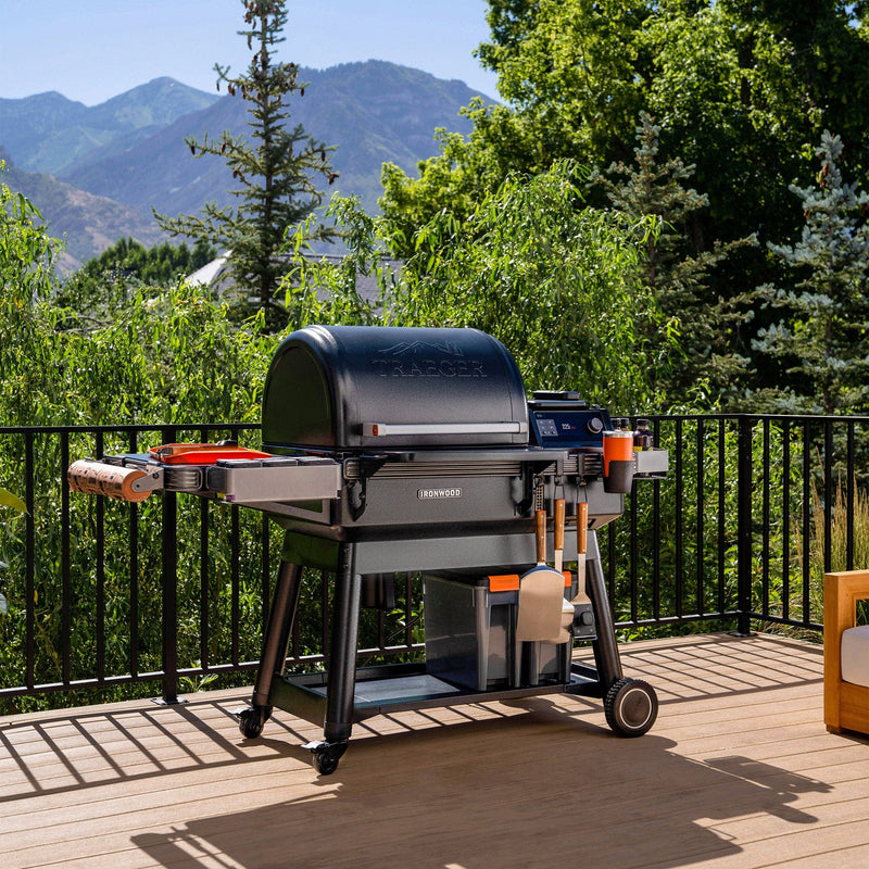 Traeger Ironwood NEW Pellet Grill & Smoker TFB61RLGC