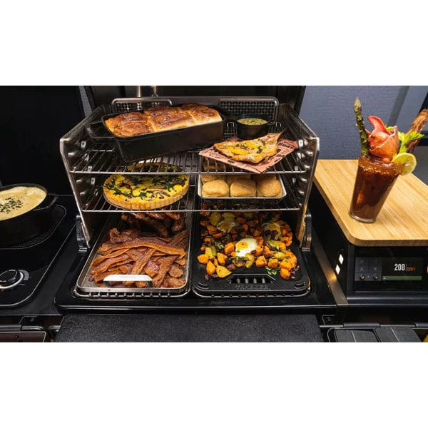 Traeger ModiFIRE Reversible Cast-Iron Griddle BAC696