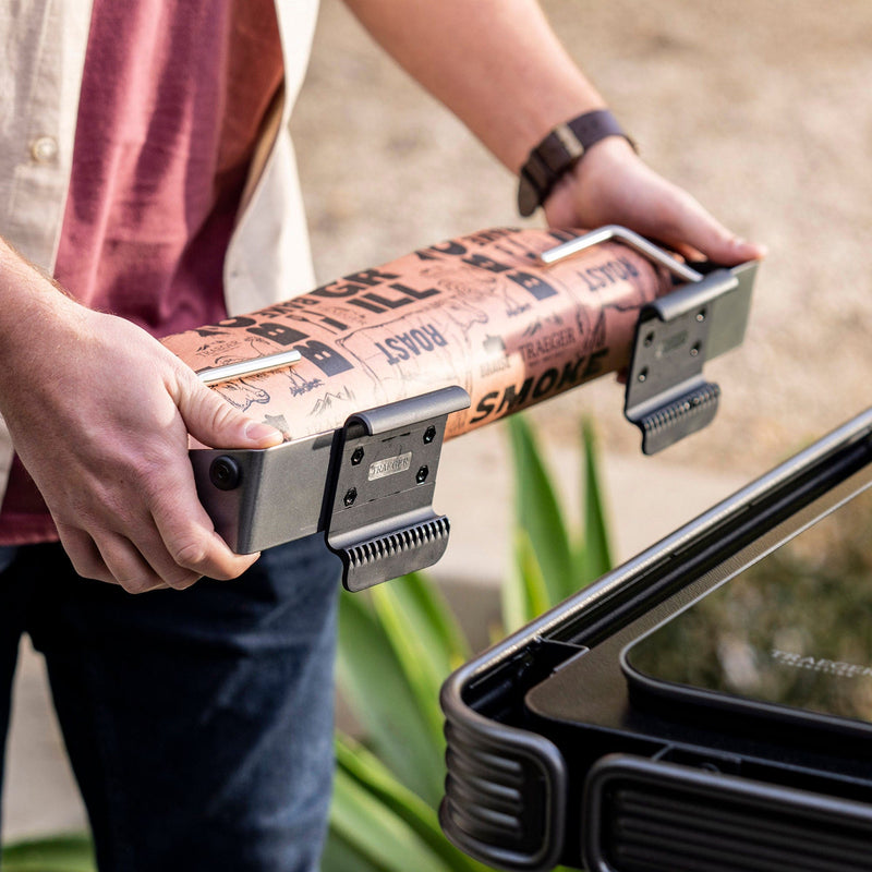 Traeger P.A.L. Pop-And-Lock Roll Rack BAC614