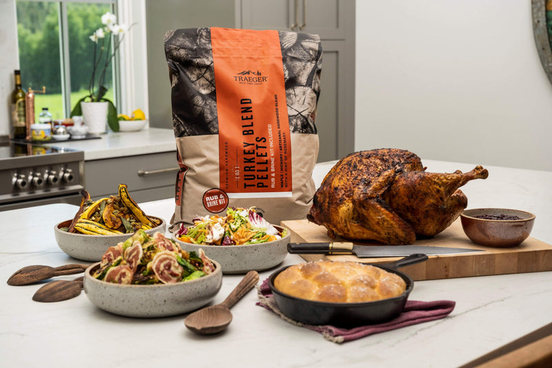 Traeger Turkey Blend Wood Pellets 18lb (Limited Edition) + Briner Kit