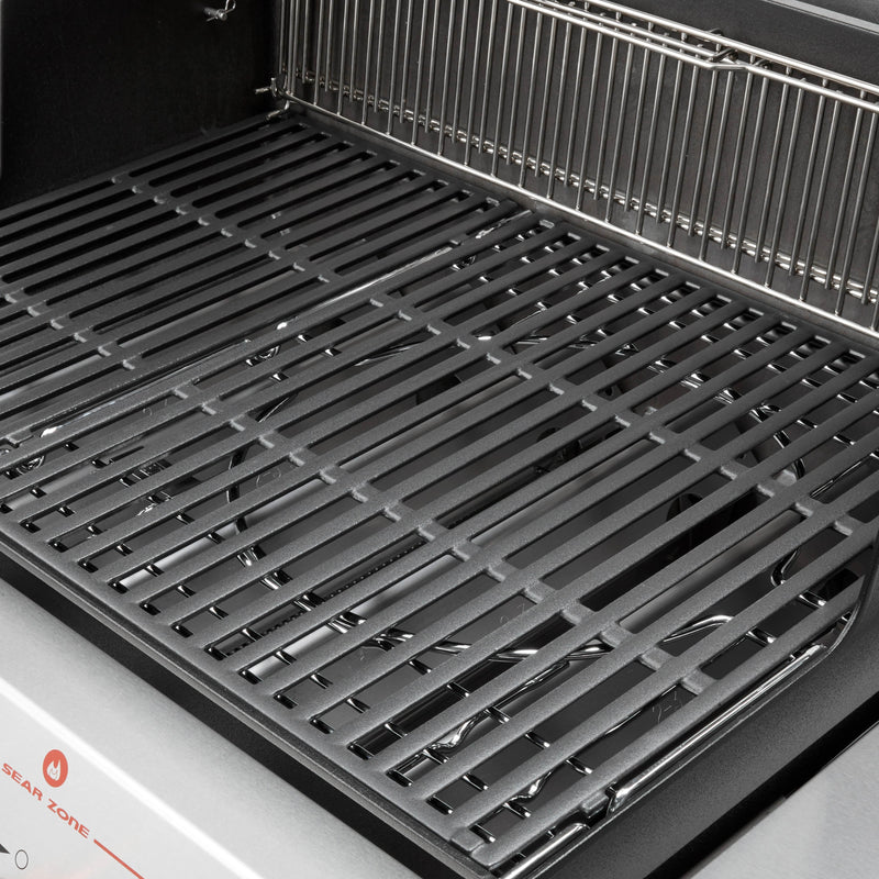 Weber Genesis E-435 4-Burner BBQ in Black with Sear Zone & Side Burner