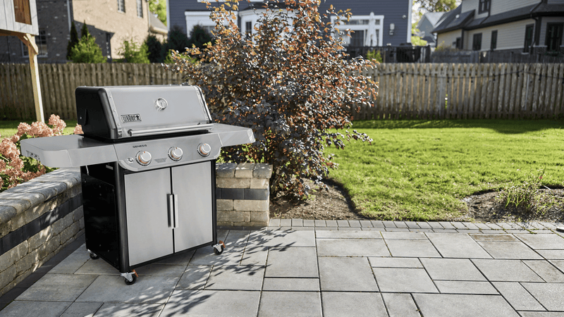 Weber Genesis S-315 Gas Grill